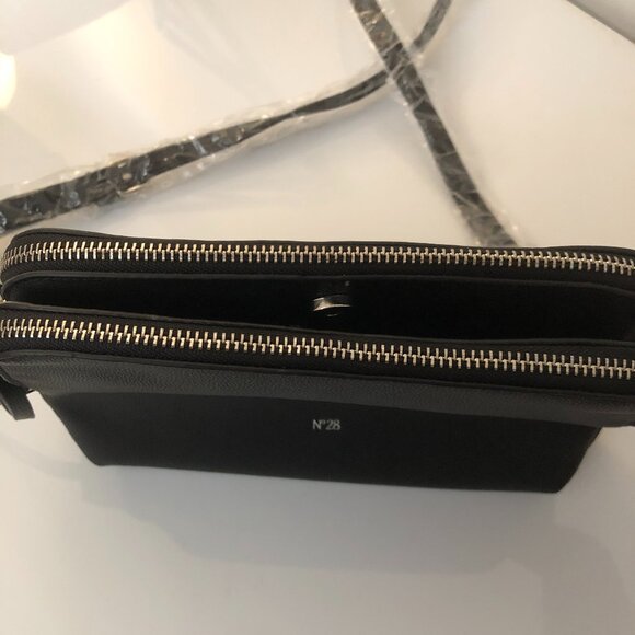 NEW - N28 Crossbody bag - Vegan leather - Black with silver hardware - Picture 4 of 6